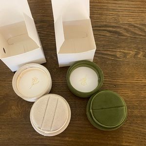 2 velvet ring boxes